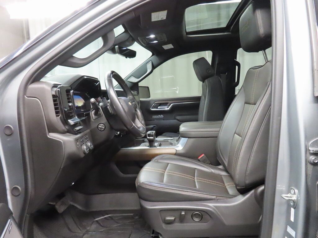 2024 Chevrolet Silverado 1500 4x4 Crew Cab High Country Fond du Lac WI 2024 Chevrolet Silverado 1500 4x4 Crew Cab High Country Fond du Lac WI