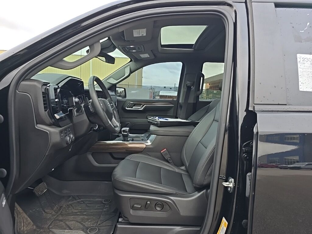 2024 Chevrolet Silverado 1500 4x4 Crew Cab RST Fond du Lac WI 2024 Chevrolet Silverado 1500 4x4 Crew Cab RST Fond du Lac WI