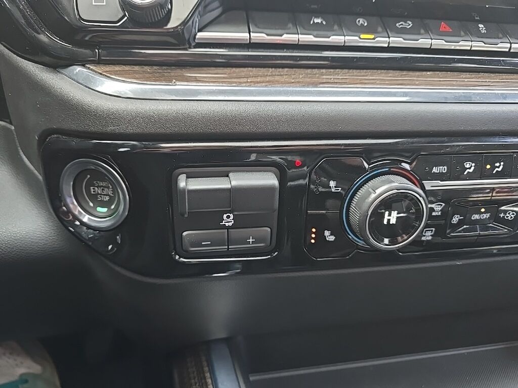 2024 Chevrolet Silverado 1500 4x4 Crew Cab RST Fond du Lac WI 2024 Chevrolet Silverado 1500 4x4 Crew Cab RST Fond du Lac WI