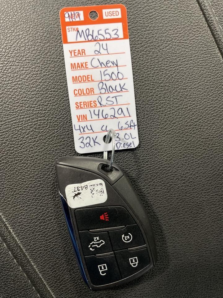 2024 Chevrolet Silverado 1500 4x4 Crew Cab RST Minocqua WI 2024 Chevrolet Silverado 1500 4x4 Crew Cab RST Minocqua WI