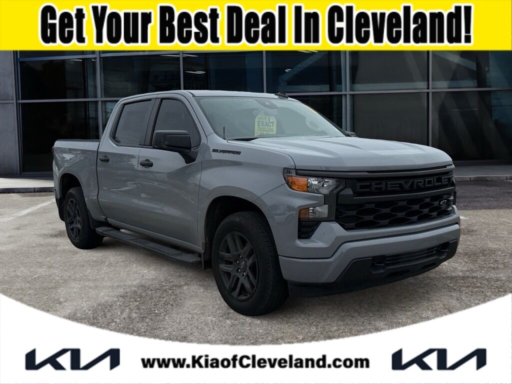 2024 Chevrolet Silverado 1500 Custom's photo