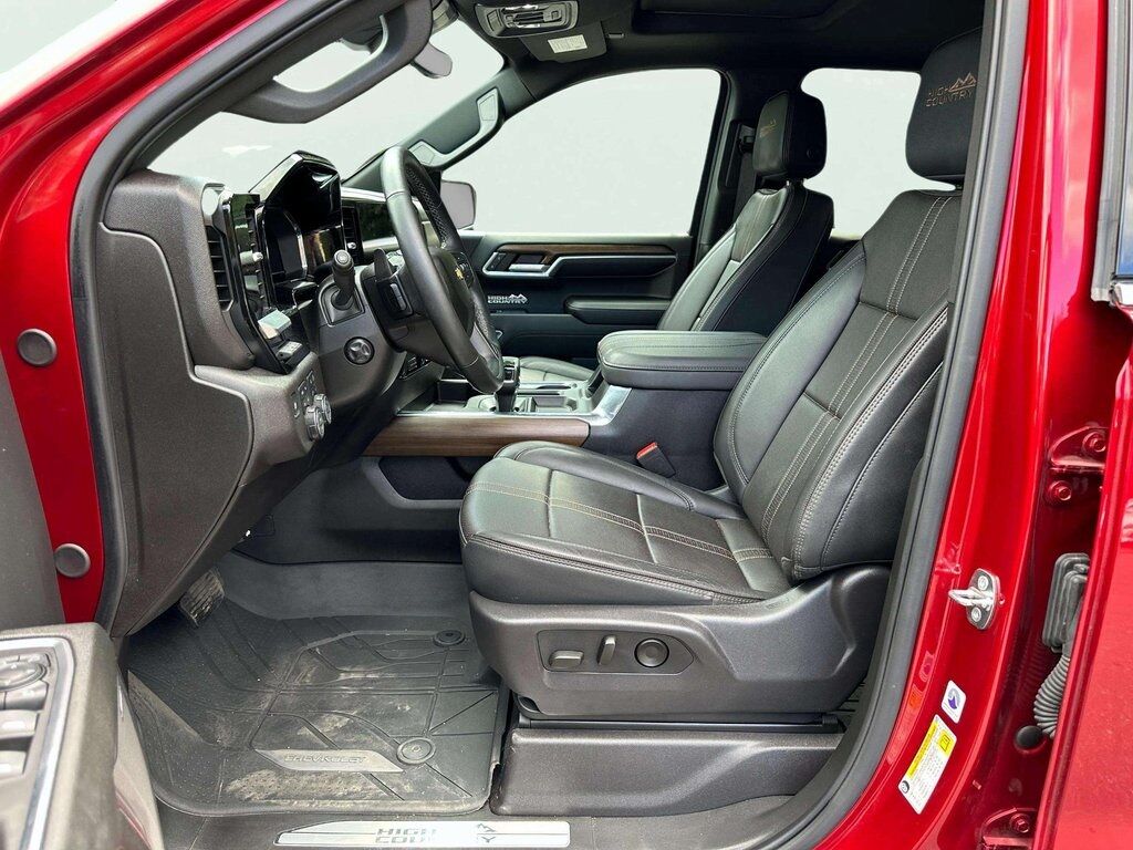 2024 Chevrolet Silverado 1500 High Country w/Premium & Tech Pkg San Clemente CA 2024 Chevrolet Silverado 1500 High Country w/Premium & Tech Pkg San Clemente CA