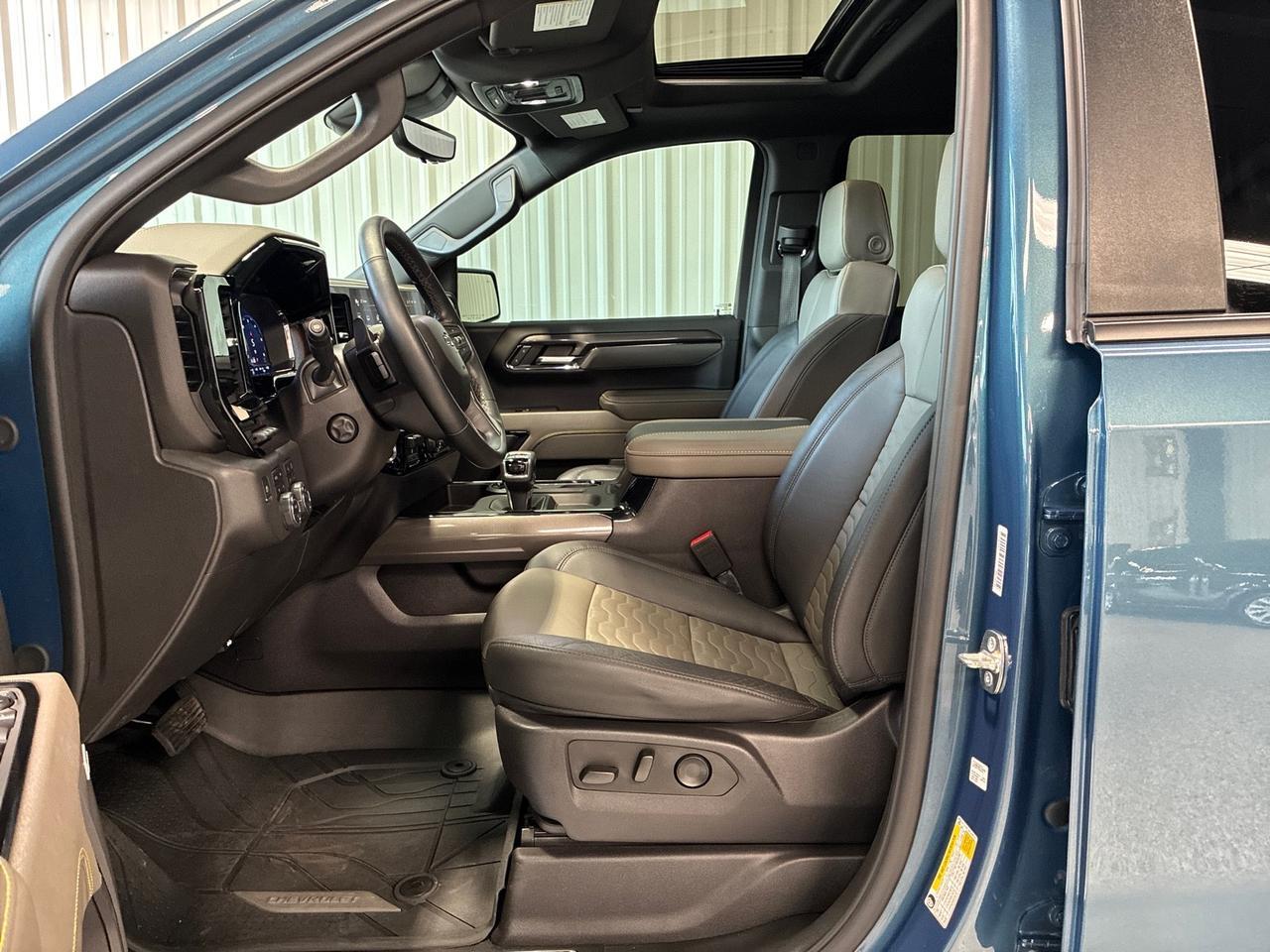 2024 Chevrolet Silverado 1500 ZR2, 6.2L, Tech Pkg, Roof, Active Exhaust Houston TX 2024 Chevrolet Silverado 1500 ZR2, 6.2L, Tech Pkg, Roof, Active Exhaust Houston TX