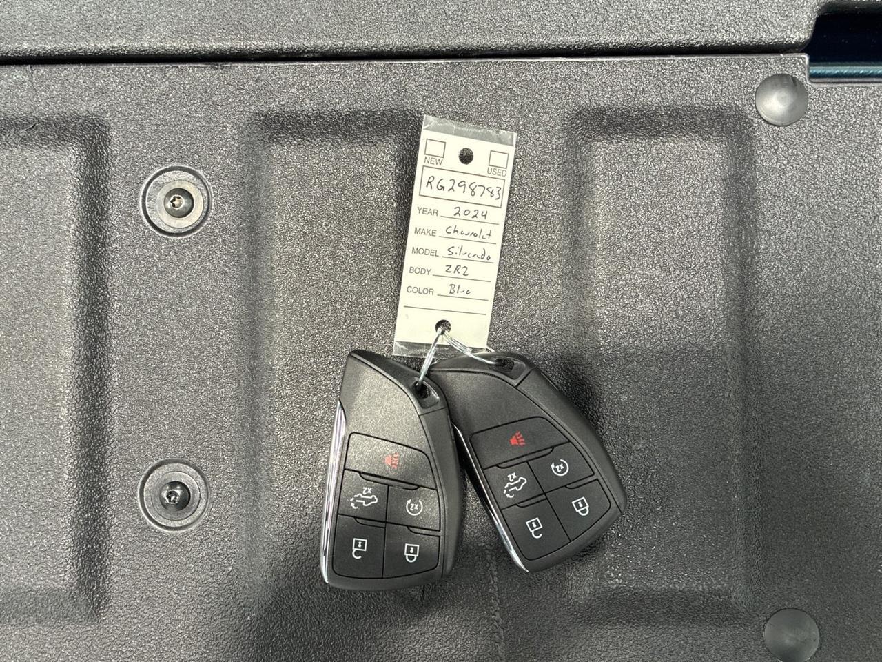 2024 Chevrolet Silverado 1500 ZR2, 6.2L, Tech Pkg, Roof, Active Exhaust Houston TX 2024 Chevrolet Silverado 1500 ZR2, 6.2L, Tech Pkg, Roof, Active Exhaust Houston TX