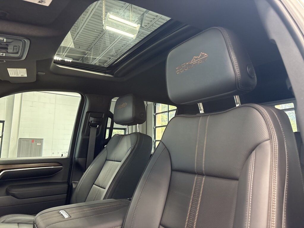 2024 Chevrolet Silverado 2500HD 4x4 Crew Cab High Country Fond du Lac WI