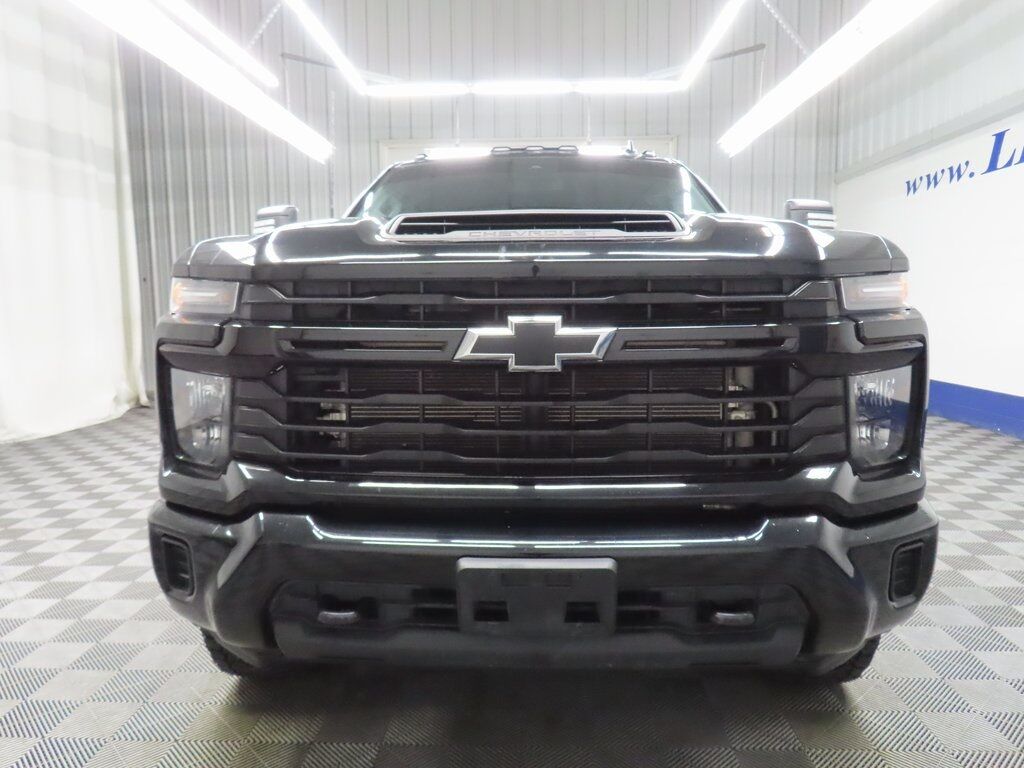 2024 Chevrolet Silverado 3500HD 4x4 Crew Cab Work Truck SRW Fond du Lac WI 2024 Chevrolet Silverado 3500HD 4x4 Crew Cab Work Truck SRW Fond du Lac WI