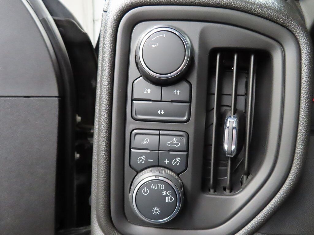 2024 Chevrolet Silverado 3500HD 4x4 Crew Cab Work Truck SRW Fond du Lac WI 2024 Chevrolet Silverado 3500HD 4x4 Crew Cab Work Truck SRW Fond du Lac WI