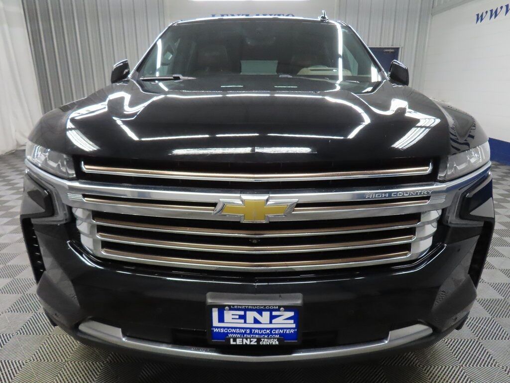 2024 Chevrolet Suburban High Country 4WD Fond du Lac WI 2024 Chevrolet Suburban High Country 4WD Fond du Lac WI