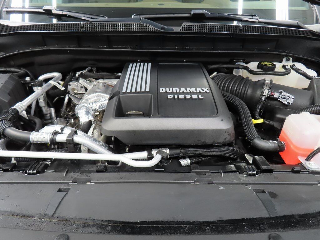 2024 Chevrolet Suburban High Country 4WD Fond du Lac WI 2024 Chevrolet Suburban High Country 4WD Fond du Lac WI