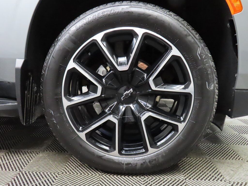 2024 Chevrolet Suburban RST 4WD Fond du Lac WI 2024 Chevrolet Suburban RST 4WD Fond du Lac WI