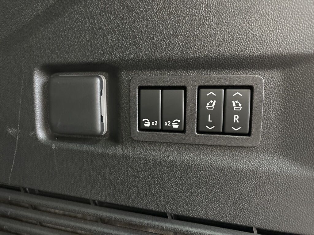 2024 Chevrolet Tahoe High Country 4WD Minocqua WI 2024 Chevrolet Tahoe High Country 4WD Minocqua WI