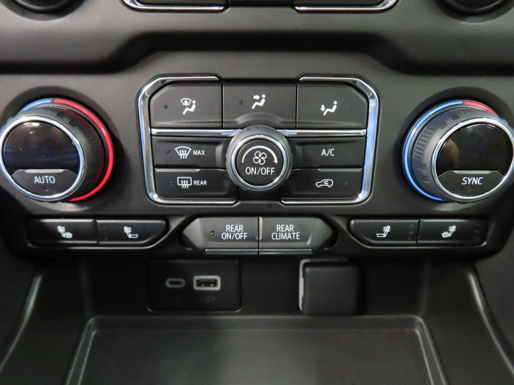 2024 Chevrolet Tahoe Z71 4WD Fond du Lac WI 2024 Chevrolet Tahoe Z71 4WD Fond du Lac WI