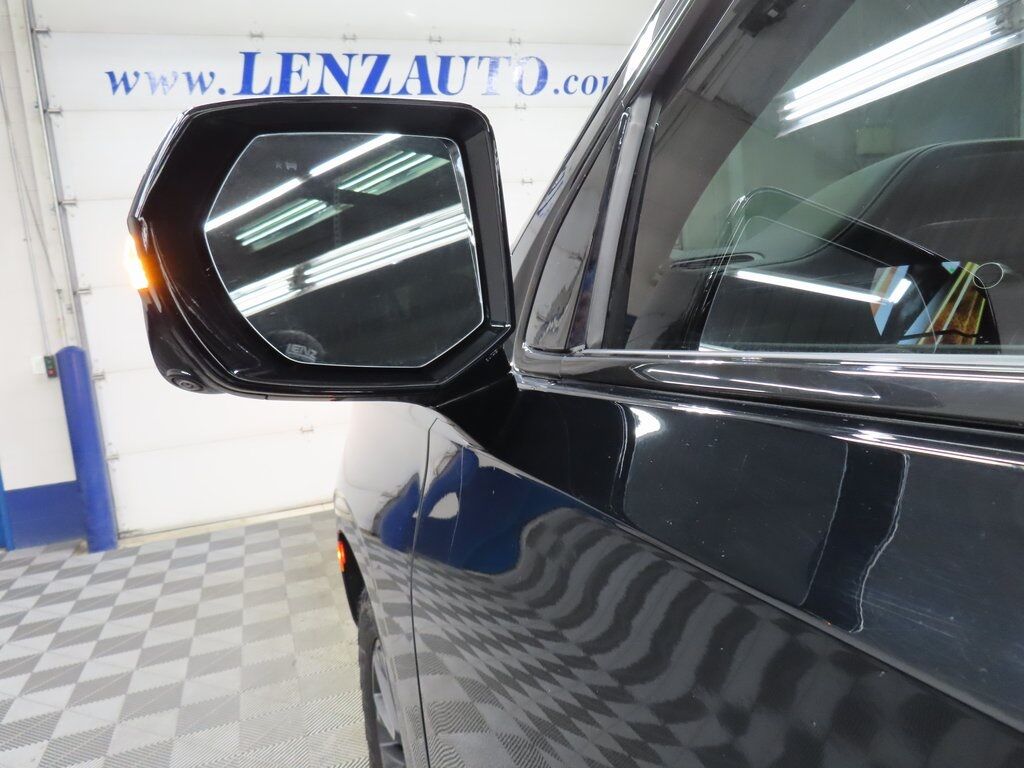 2024 Chevrolet Tahoe Z71 4WD Fond du Lac WI 2024 Chevrolet Tahoe Z71 4WD Fond du Lac WI