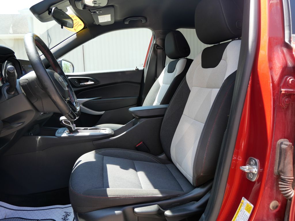2024 Chevrolet Trax 1RS Mt Pleasant MI