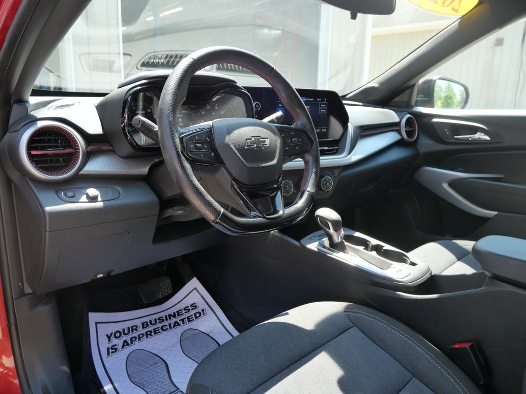 2024 Chevrolet Trax 1RS Mt Pleasant MI