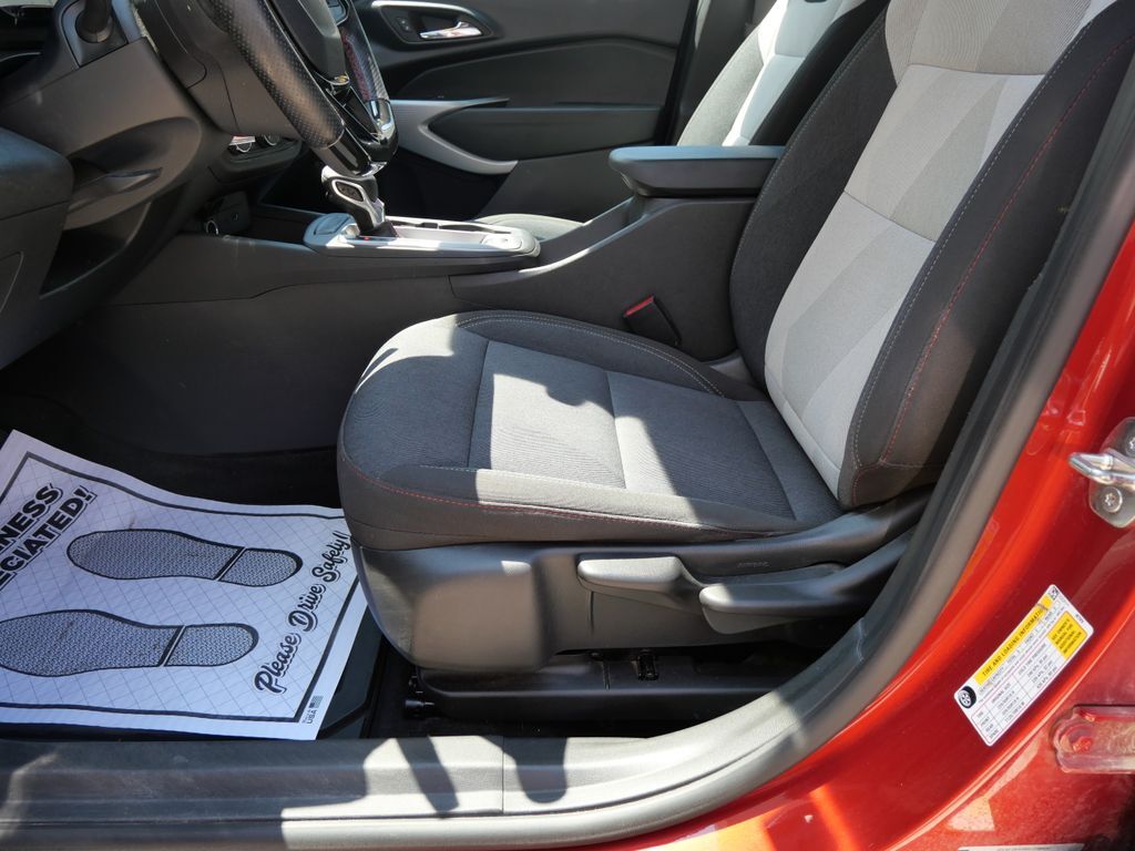 2024 Chevrolet Trax 1RS Mt Pleasant MI