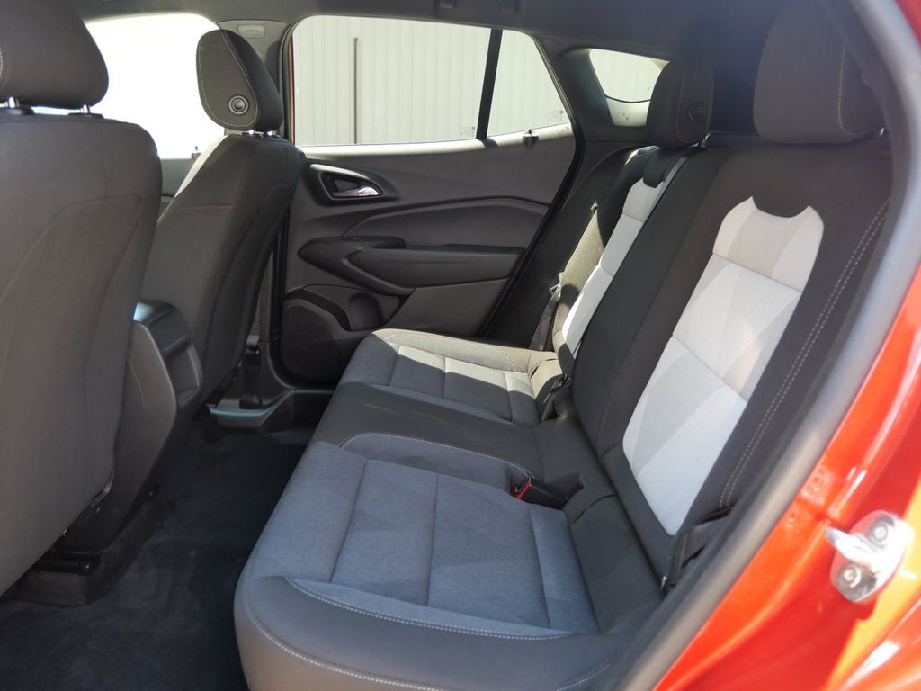 2024 Chevrolet Trax 1RS Mt Pleasant MI