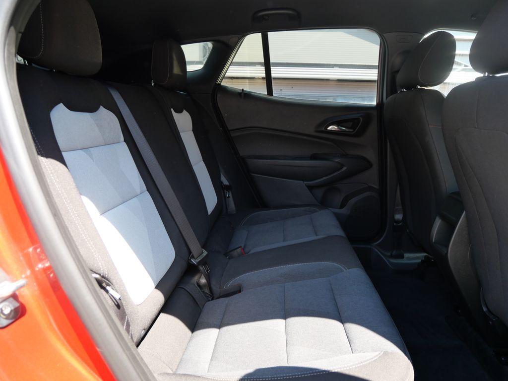 2024 Chevrolet Trax 1RS Mt Pleasant MI