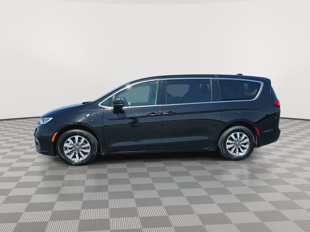 2024 Chrysler Pacifica Hybrid Select Oklahoma City OK