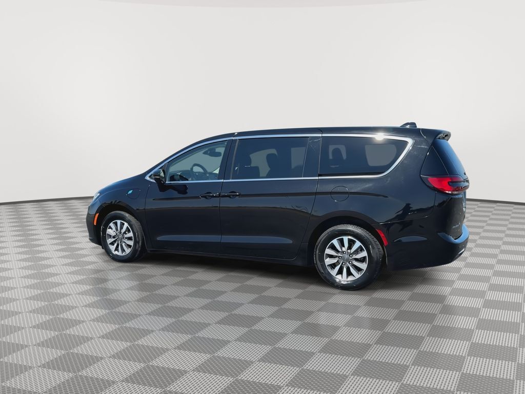 2024 Chrysler Pacifica Hybrid Select Oklahoma City OK