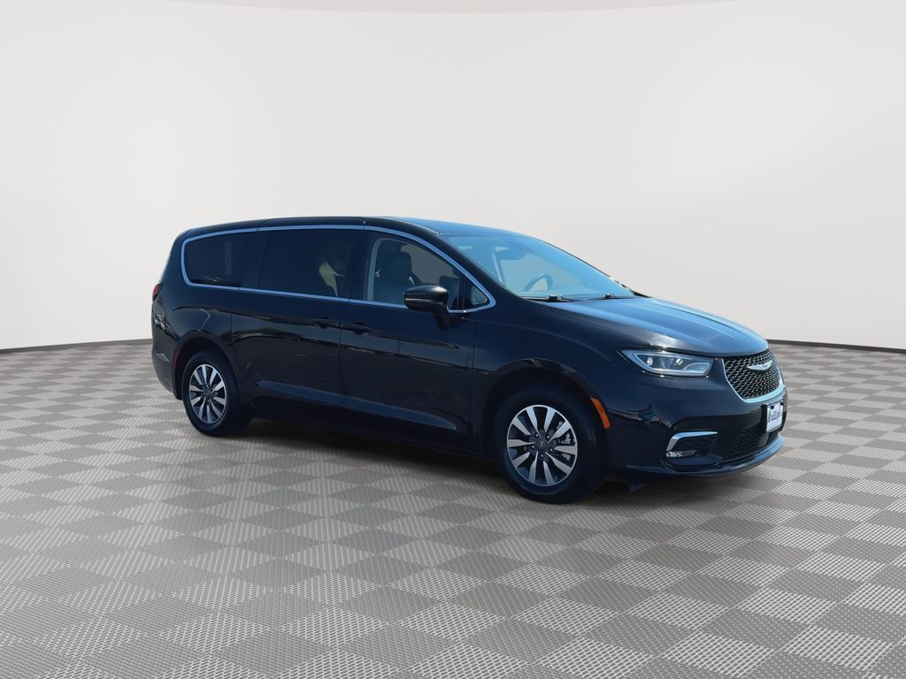 2024 Chrysler Pacifica Hybrid Select Oklahoma City OK