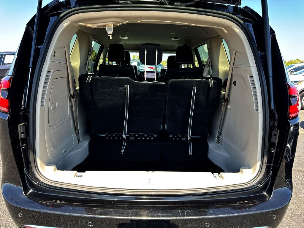 2024 Chrysler Pacifica Hybrid Select Oklahoma City OK