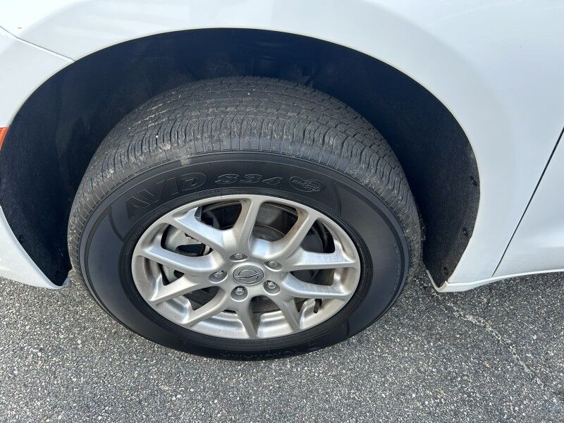 2024 Chrysler Pacifica Touring - HANDICAP VAN Webster MA 2024 Chrysler Pacifica Touring - HANDICAP VAN Webster MA