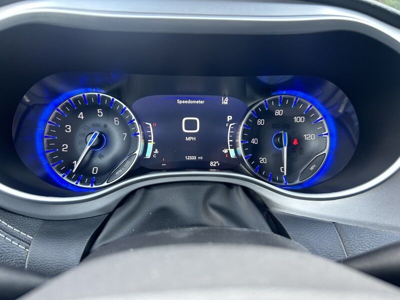 2024 Chrysler Pacifica Touring - HANDICAP VAN Webster MA 2024 Chrysler Pacifica Touring - HANDICAP VAN Webster MA