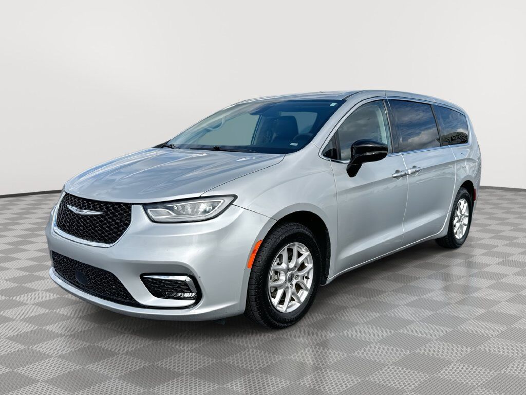 2024 Chrysler Pacifica