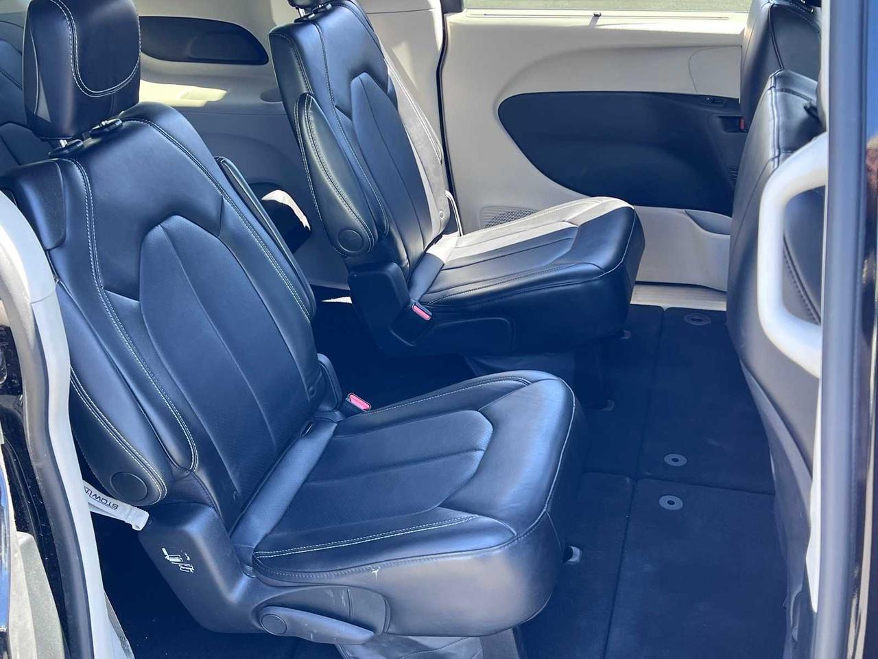 2024 Chrysler Pacifica Touring L Irving TX