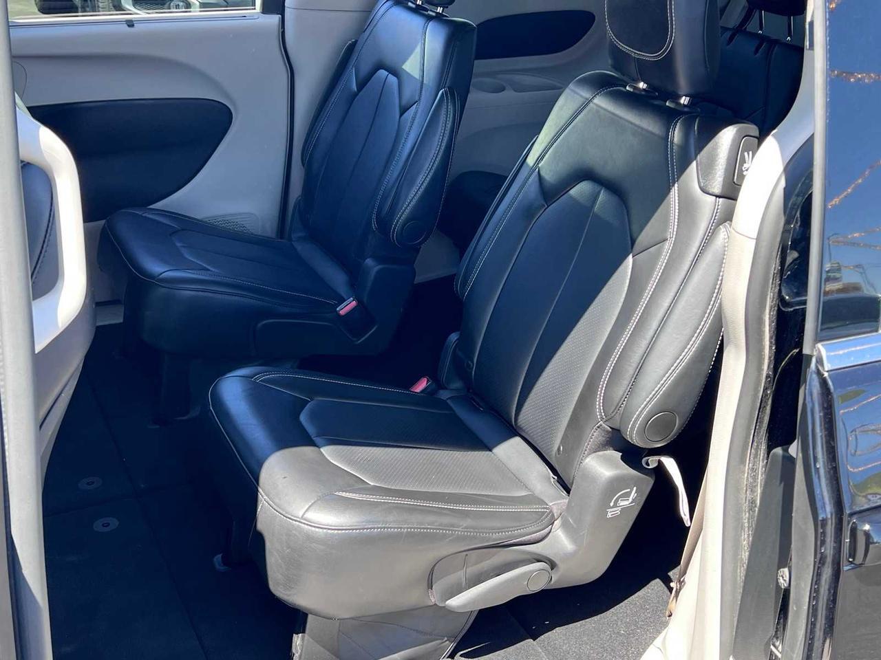 2024 Chrysler Pacifica Touring L Irving TX