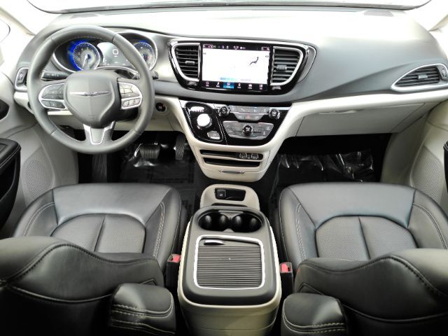 2024 Chrysler Pacifica Touring L 2024 Chrysler Pacifica Touring L