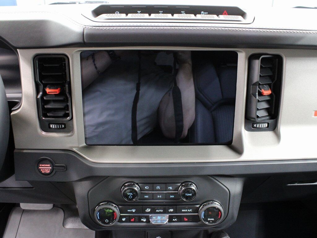 2024 Ford Bronco Raptor 4WD Fond du Lac WI 2024 Ford Bronco Raptor 4WD Fond du Lac WI