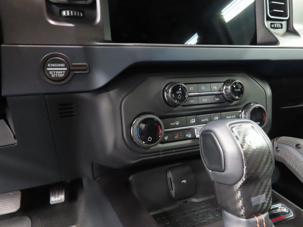 2024 Ford Bronco Raptor 4WD Fond du Lac WI 2024 Ford Bronco Raptor 4WD Fond du Lac WI