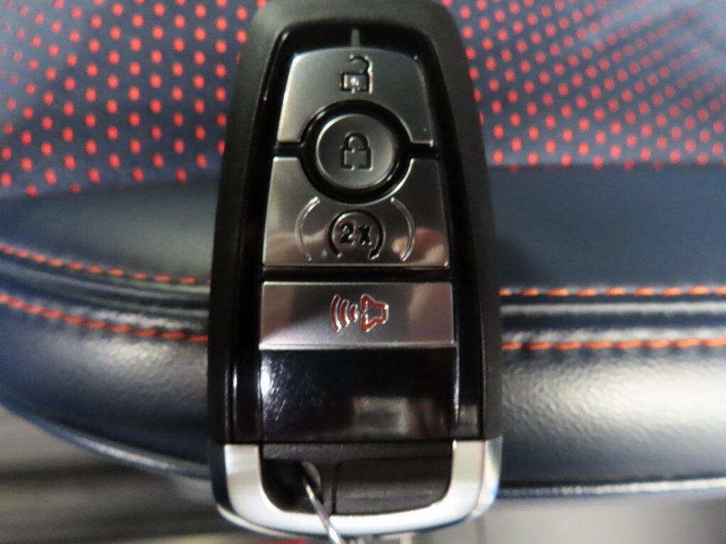 2024 Ford Bronco Raptor 4WD Fond du Lac WI 2024 Ford Bronco Raptor 4WD Fond du Lac WI