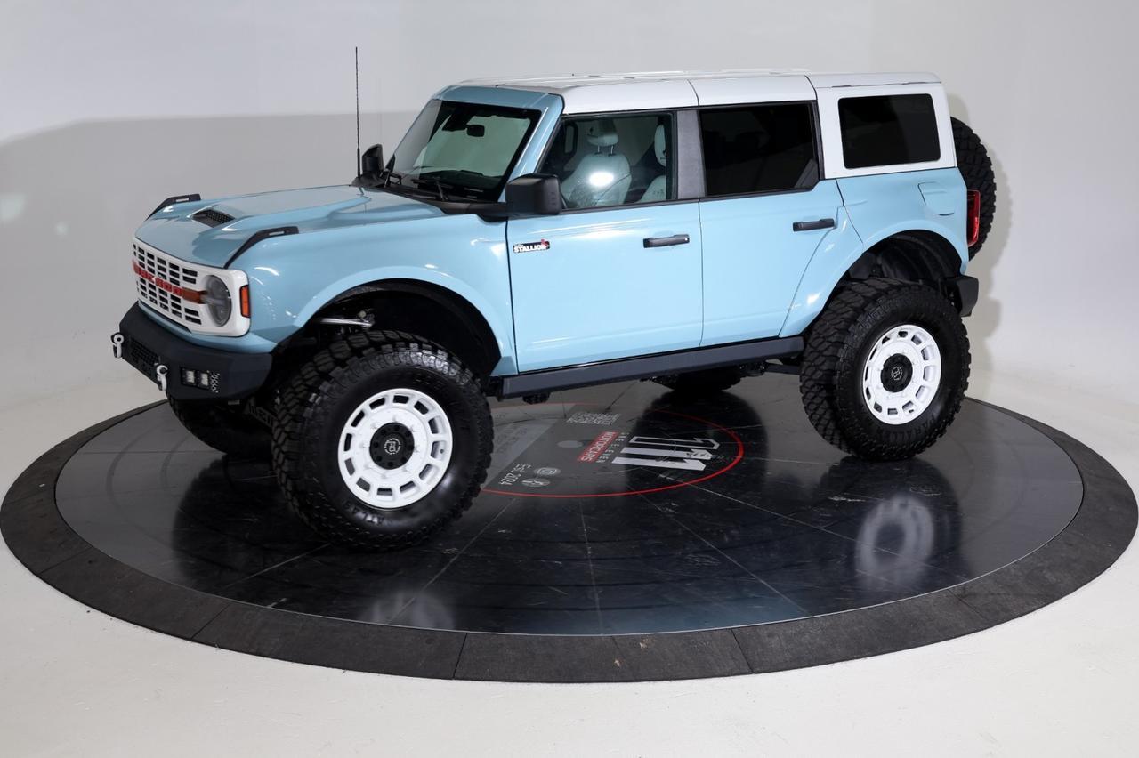 2024 Ford Bronco SO FLO CUSTOMS / Big Bend/ 40 wheels/ Diamond stich leather 2024 Ford Bronco SO FLO CUSTOMS / Big Bend/ 40 wheels/ Diamond stich leather