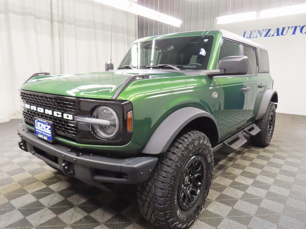 2024 Ford Bronco Wildtrak 4WD Fond du Lac WI 2024 Ford Bronco Wildtrak 4WD Fond du Lac WI