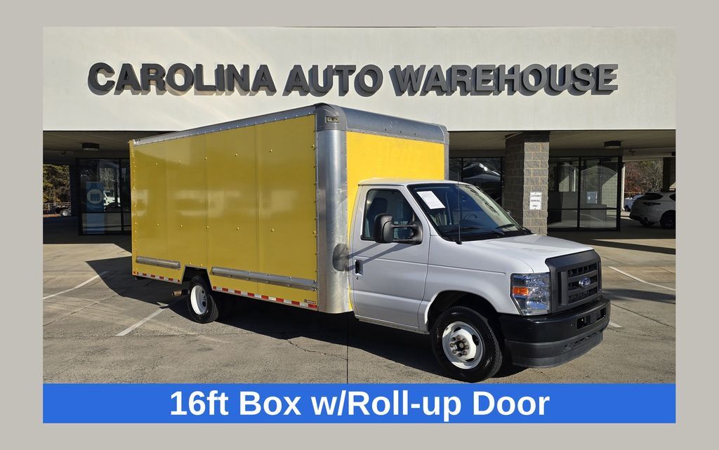 2024 Ford E-Series Cutaway Base's photo