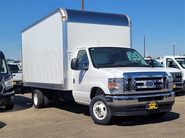 2024 Ford E-450SD Base Roseville CA