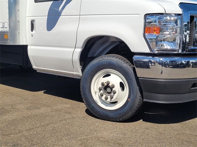 2024 Ford E-450SD Base Roseville CA