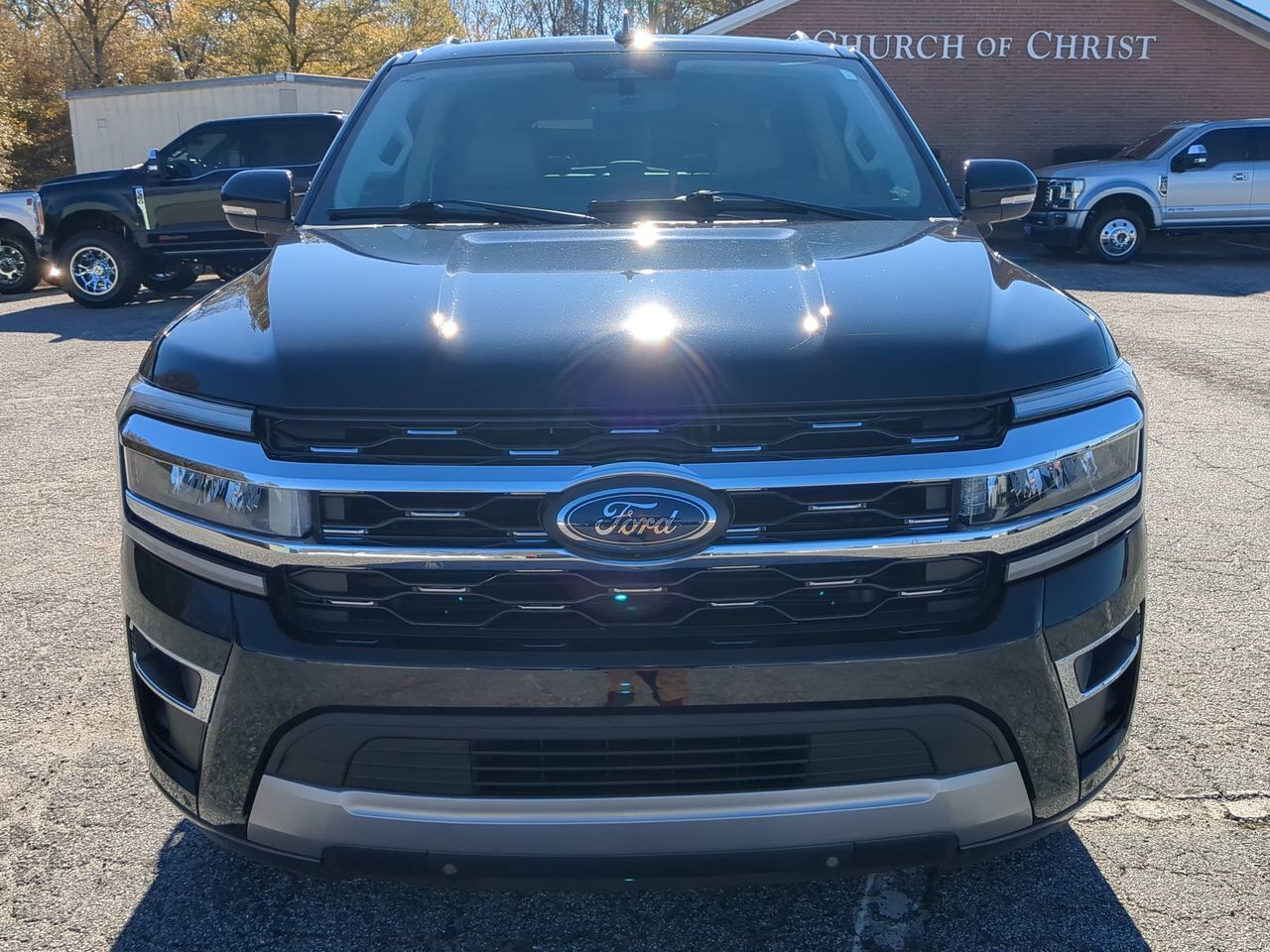 2024 Ford Expedition Limited Appleton WI