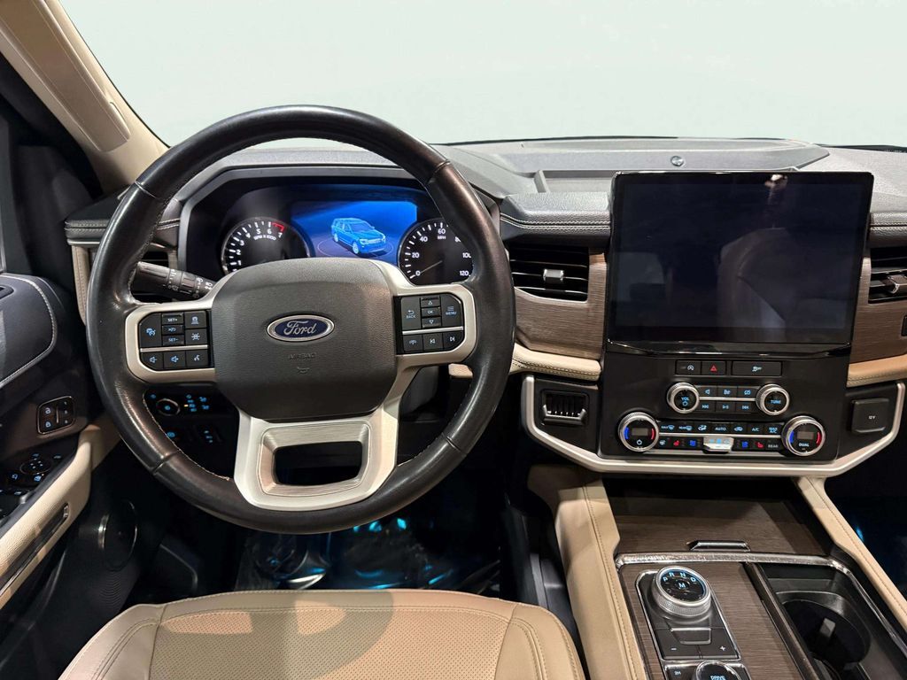 2024 Ford Expedition Limited w/Captain's Chair Pkg San Clemente CA