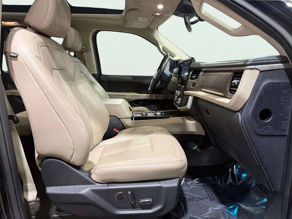 2024 Ford Expedition Limited w/Captain's Chair Pkg San Clemente CA