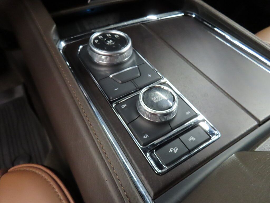 2024 Ford Expedition Max King Ranch 4WD Fond du Lac WI 2024 Ford Expedition Max King Ranch 4WD Fond du Lac WI