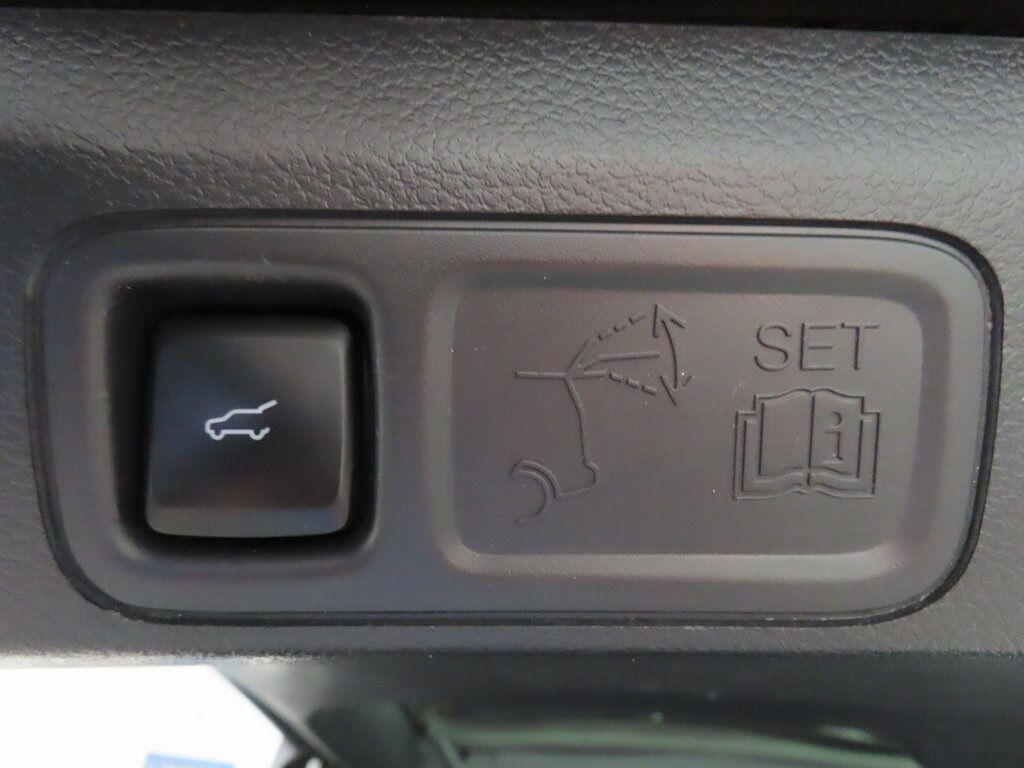 2024 Ford Expedition Max Limited 4WD 8 Passenger Fond du Lac WI 2024 Ford Expedition Max Limited 4WD 8 Passenger Fond du Lac WI