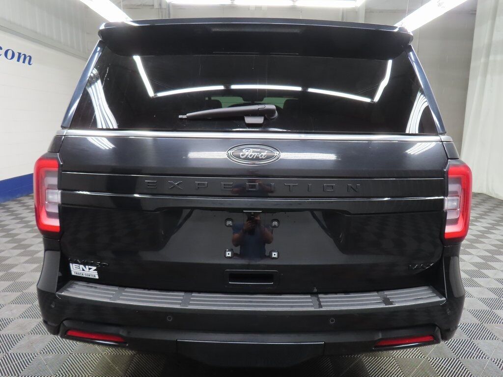 2024 Ford Expedition Max Limited 4WD 8 Passenger Fond du Lac WI 2024 Ford Expedition Max Limited 4WD 8 Passenger Fond du Lac WI