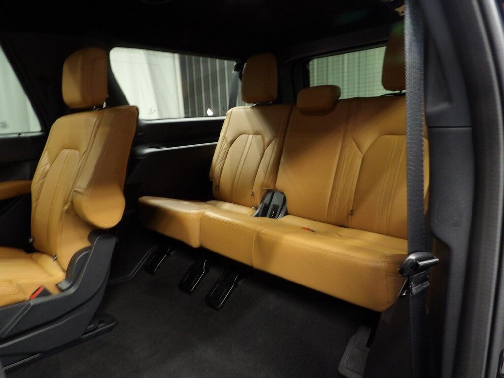 2024 Ford Expedition Max Platinum 4WD Fond du Lac WI 2024 Ford Expedition Max Platinum 4WD Fond du Lac WI