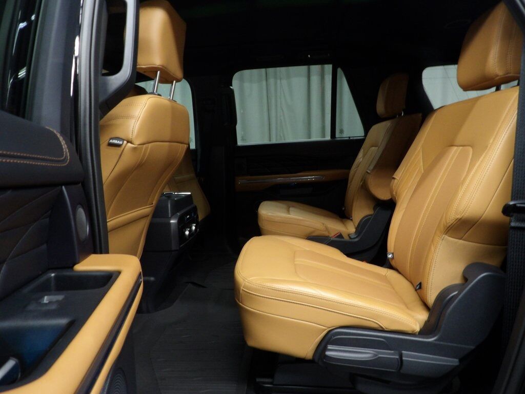 2024 Ford Expedition Max Platinum 4WD Fond du Lac WI 2024 Ford Expedition Max Platinum 4WD Fond du Lac WI