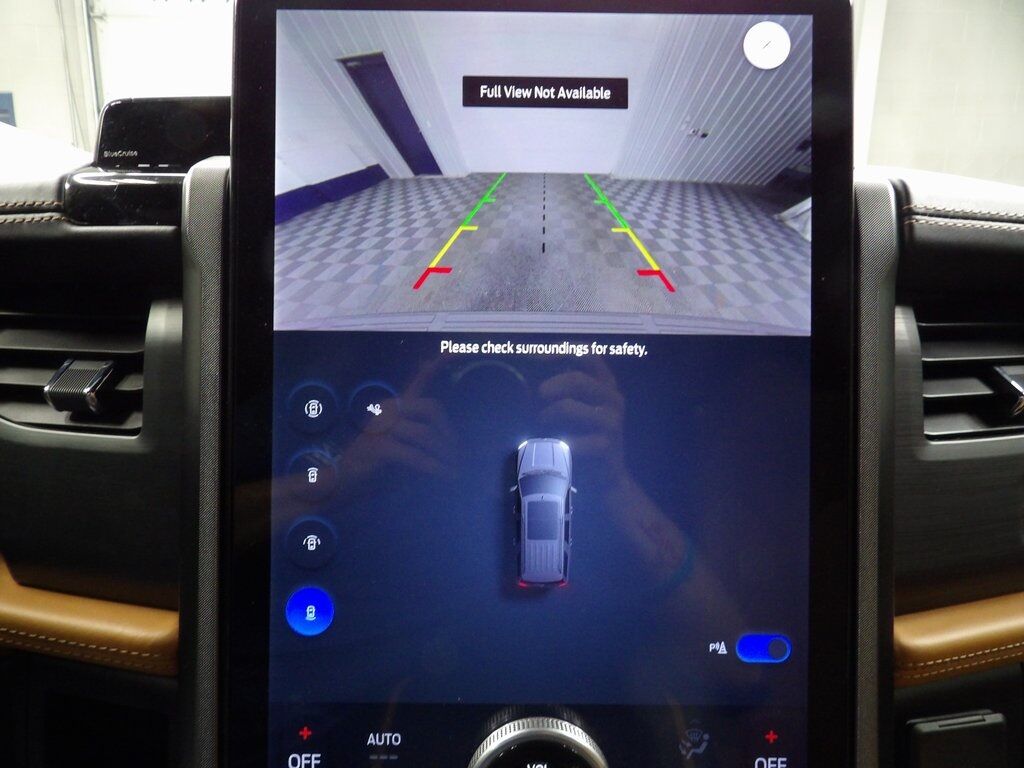 2024 Ford Expedition Max Platinum 4WD Fond du Lac WI 2024 Ford Expedition Max Platinum 4WD Fond du Lac WI