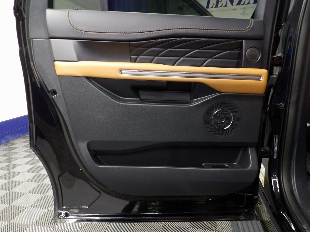 2024 Ford Expedition Max Platinum 4WD Fond du Lac WI 2024 Ford Expedition Max Platinum 4WD Fond du Lac WI